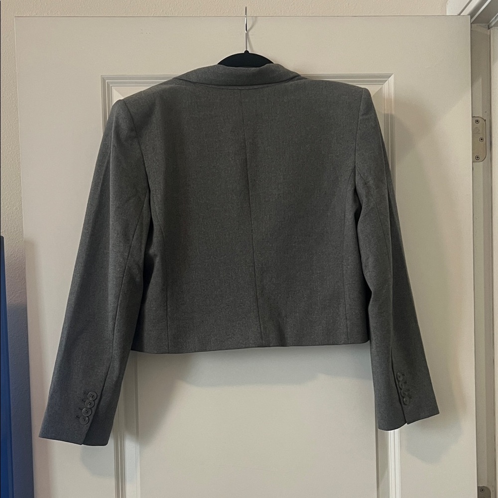 Express Cropped Blazer - Picture 4 of 7